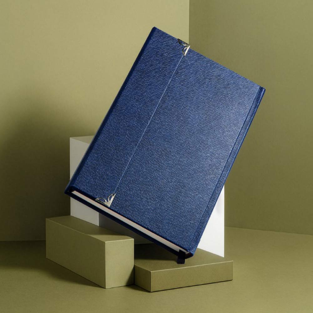 تقویم 1405 برند آپادانا کد13 گالینگور مگنتی