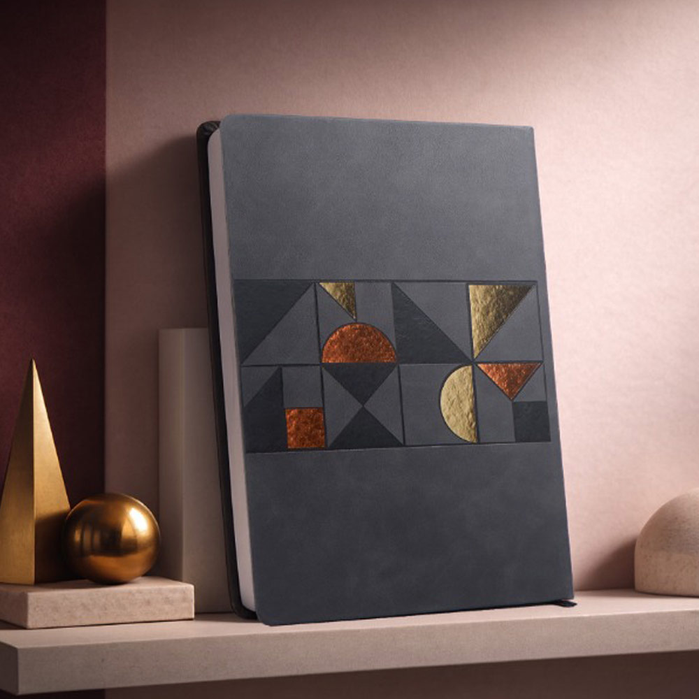 تقویم 1405 برند آپادانا کد33 ترمو جانان